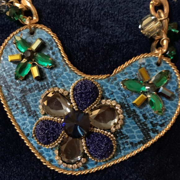 New Women's Necklace accessories - Picture 2 of 4